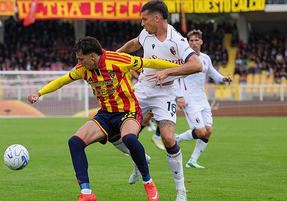 Paco Esteban, con el Lecce el pasado fin de semana frente al Bolonia.