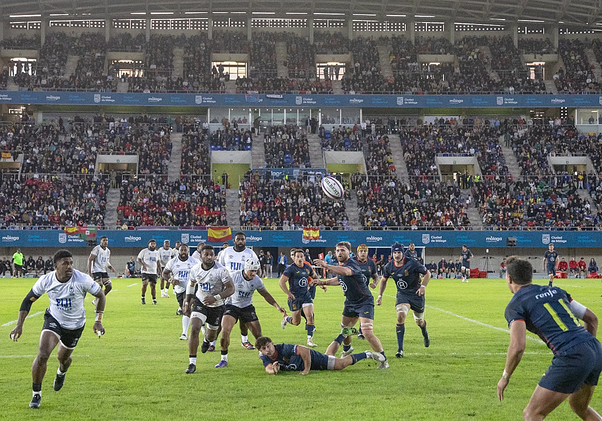Partido entre España y Fiyi en noviembre de 2025 en el estadio Ciudad de Málaga.