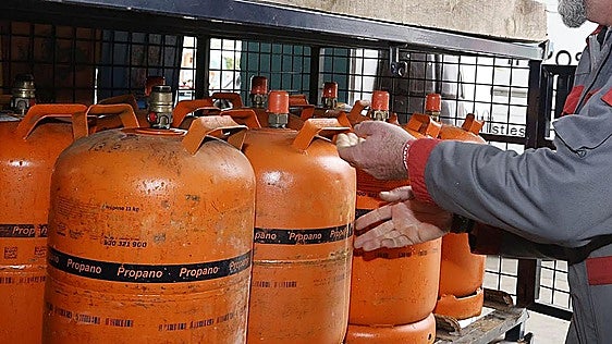 La bombona de butano sube casi un 5% y se encarece hasta los 18,84 euros a partir de este martes