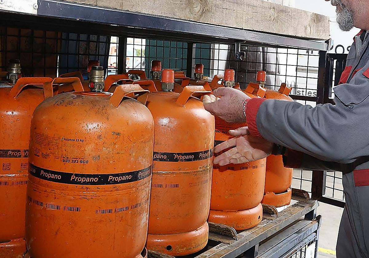 La bombona de butano sube casi un 5% y se encarece hasta los 18,84 euros a partir de este martes