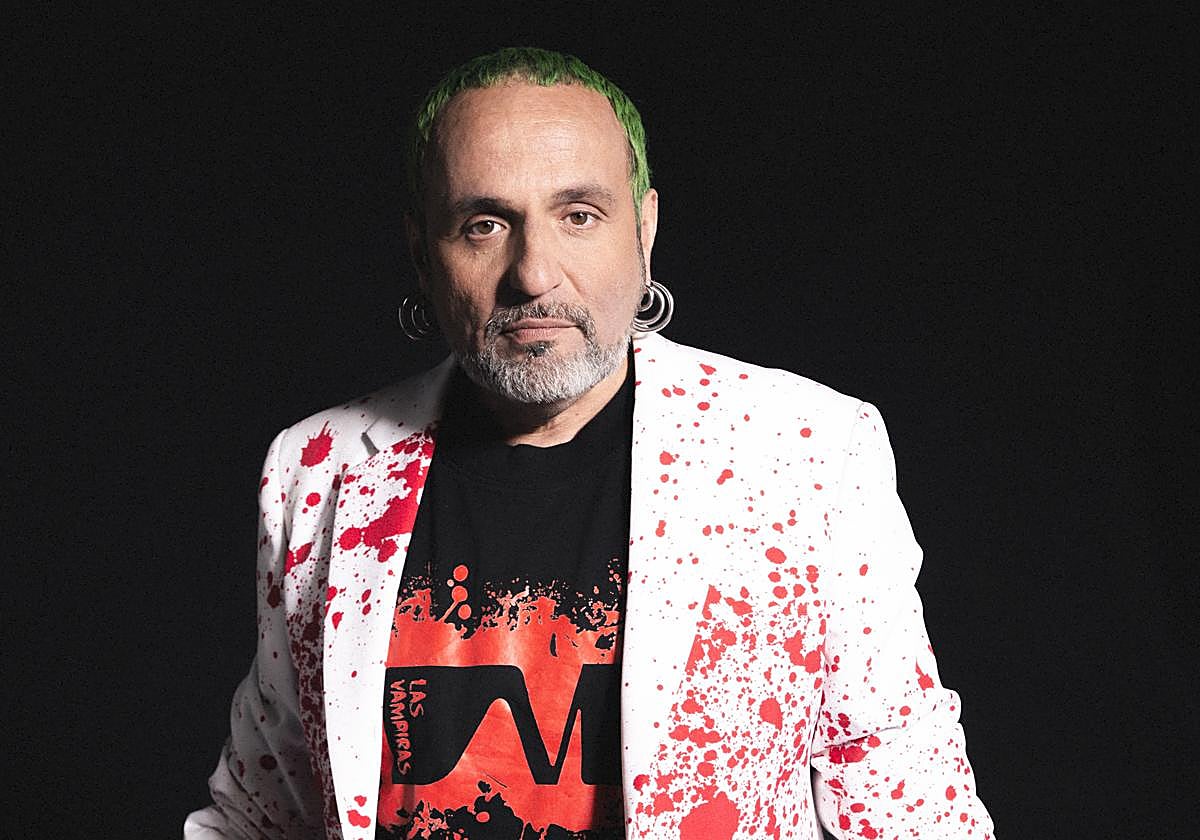«Abogo por descentralizar la moda, que se haga esta exposición en Málaga me parece maravilloso»
