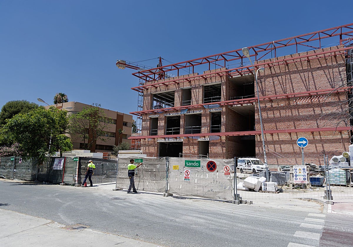El coste de las obras de la Facultad de Filosofía y Letras se incrementa en cuatro millones de euros