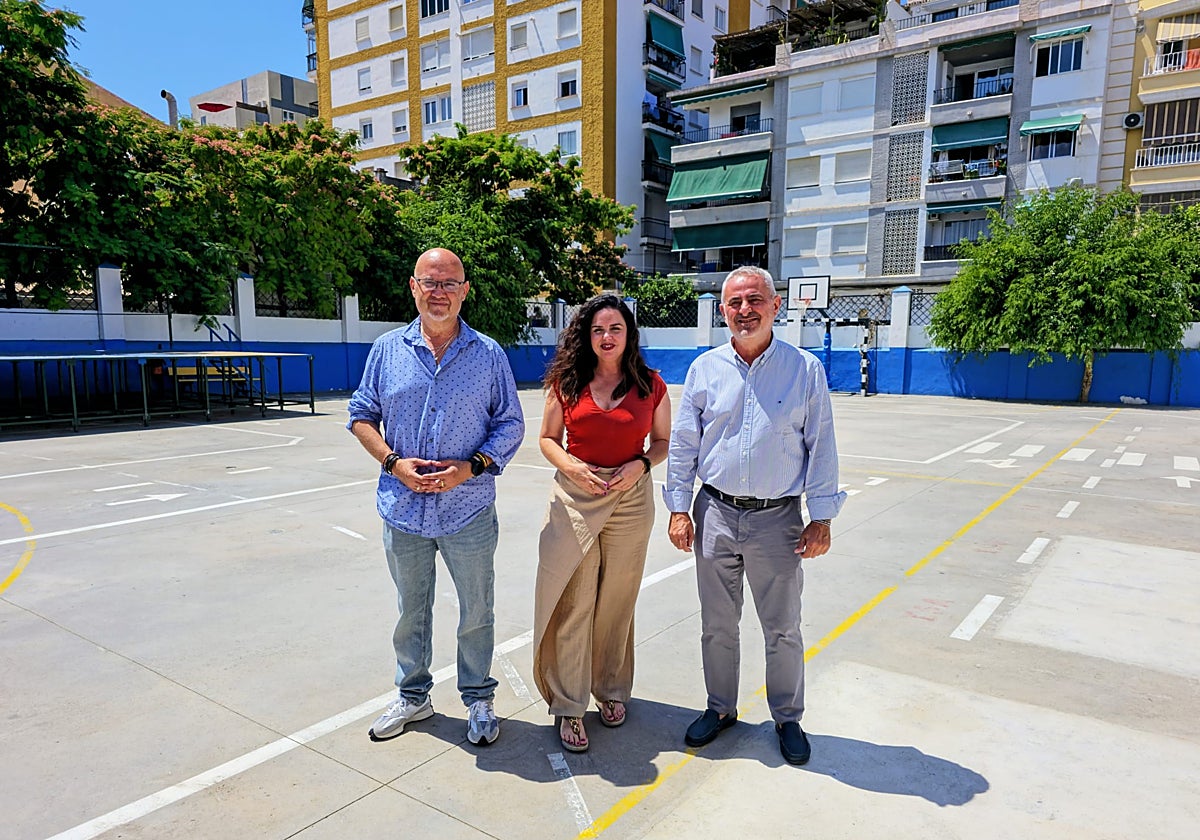 Arrancan las obras de la nueva estructura de sombra del colegio Blas Infante de Torre del Mar