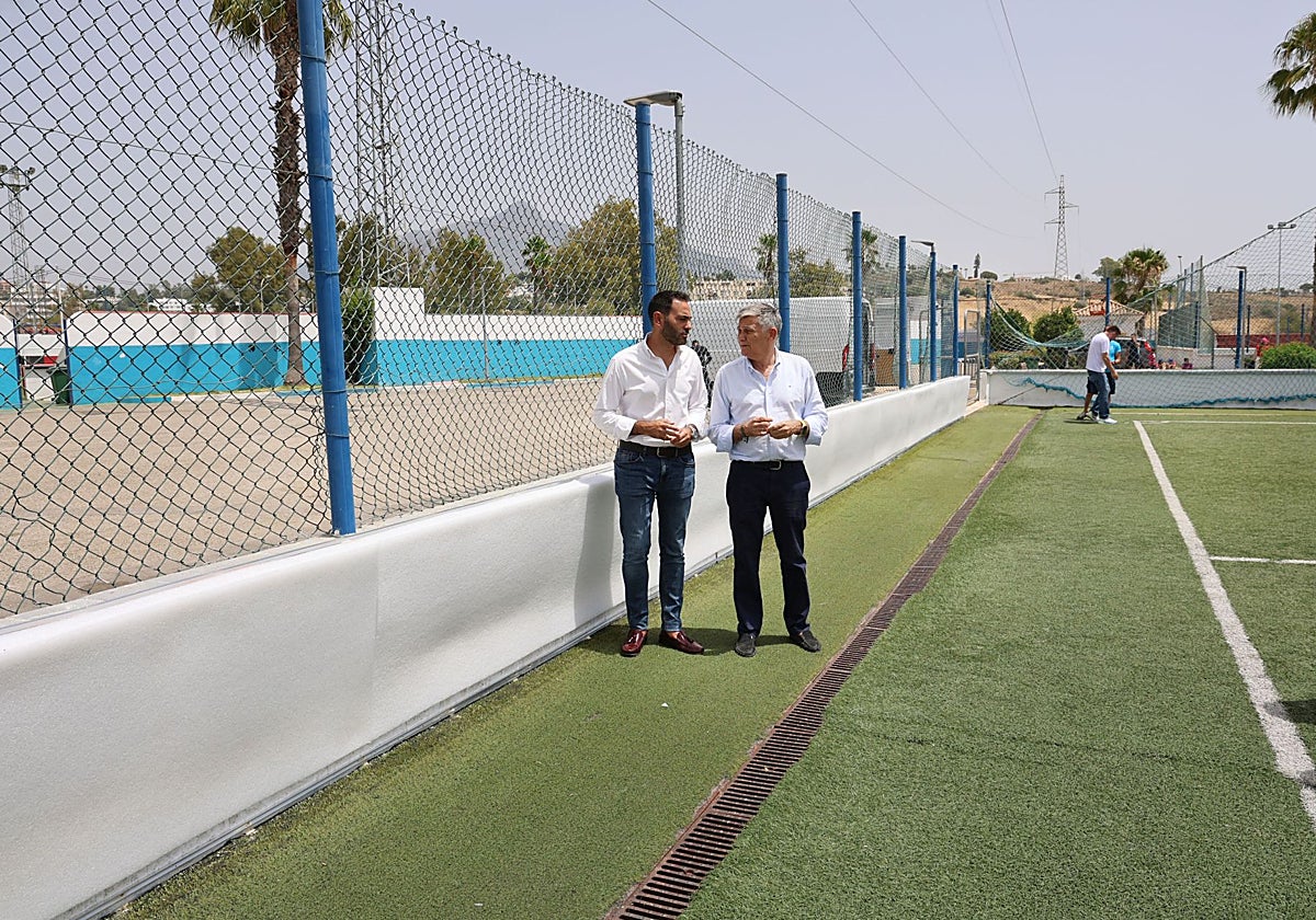 Nuevo sistema de protección perimetral en el campo de fútbol 7 del anexo Juan José Almagro de San Pedro