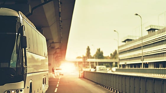 El aeropuerto de Málaga estrenará un modelo operativo que agilizará el tráfico de autobuses