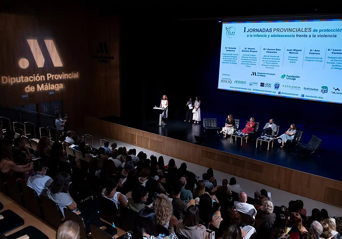 Expertos abordan en Málaga los desafíos en la prevención de la violencia a la infancia y adolescencia