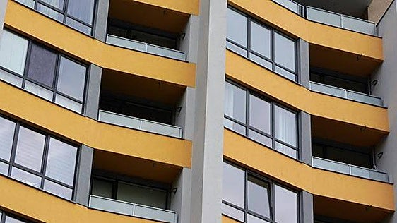Estafa en Málaga: alquilaba pisos que no tenía y entregaba llaves que no abrían a sus víctimas