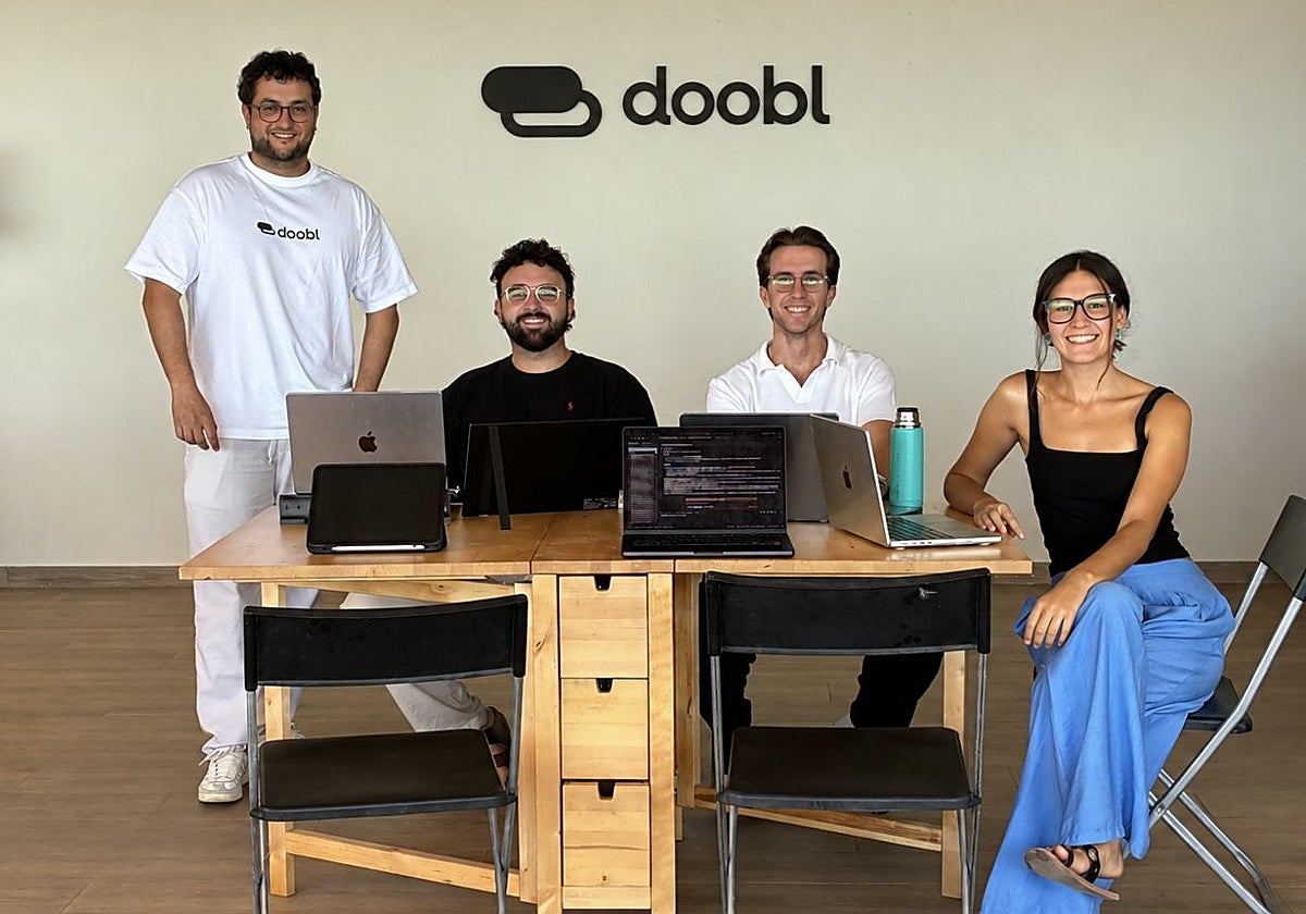 Doobl, una aplicación nacida en Málaga que ayuda a los conductores a encontrar aparcamiento