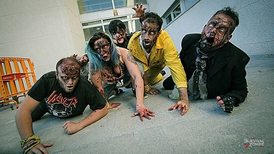 Los zombis regresan a Plaza Mayor en una noche de terror y supervivencia