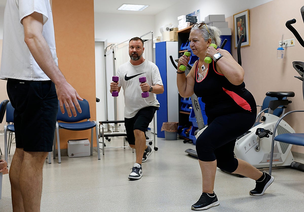 Un 30% más de supervivencia: el Clínico enseña a «reiniciar» la vida tras un infarto