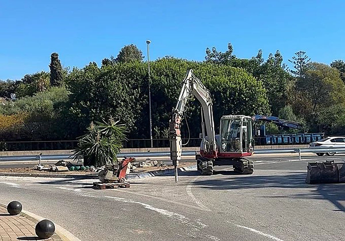 Marbella reclama formalmente al Gobierno la reapertura de los accesos de la A-7 a Golden Beach