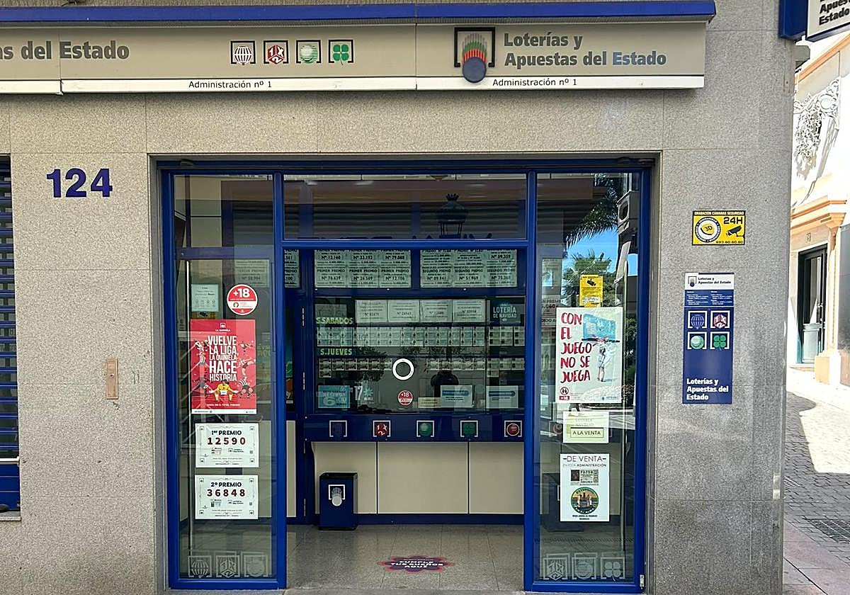 Cae íntegro en Estepona el segundo premio de la Lotería Nacional de este sábado