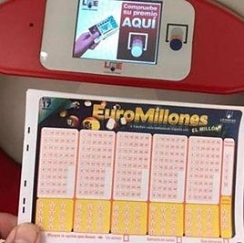 Un único acertante gana los 130 millones de euros del bote del Euromillones