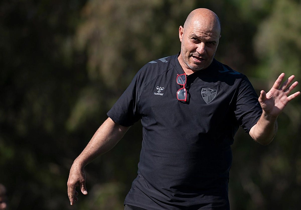 Francis Bravo, el entrenador del Malagueño.