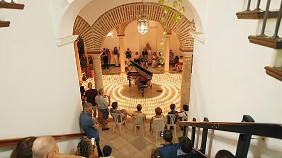 Noche en Vela, Festival de Frigiliana, Canela Party y más planes para este fin de semana en Málaga