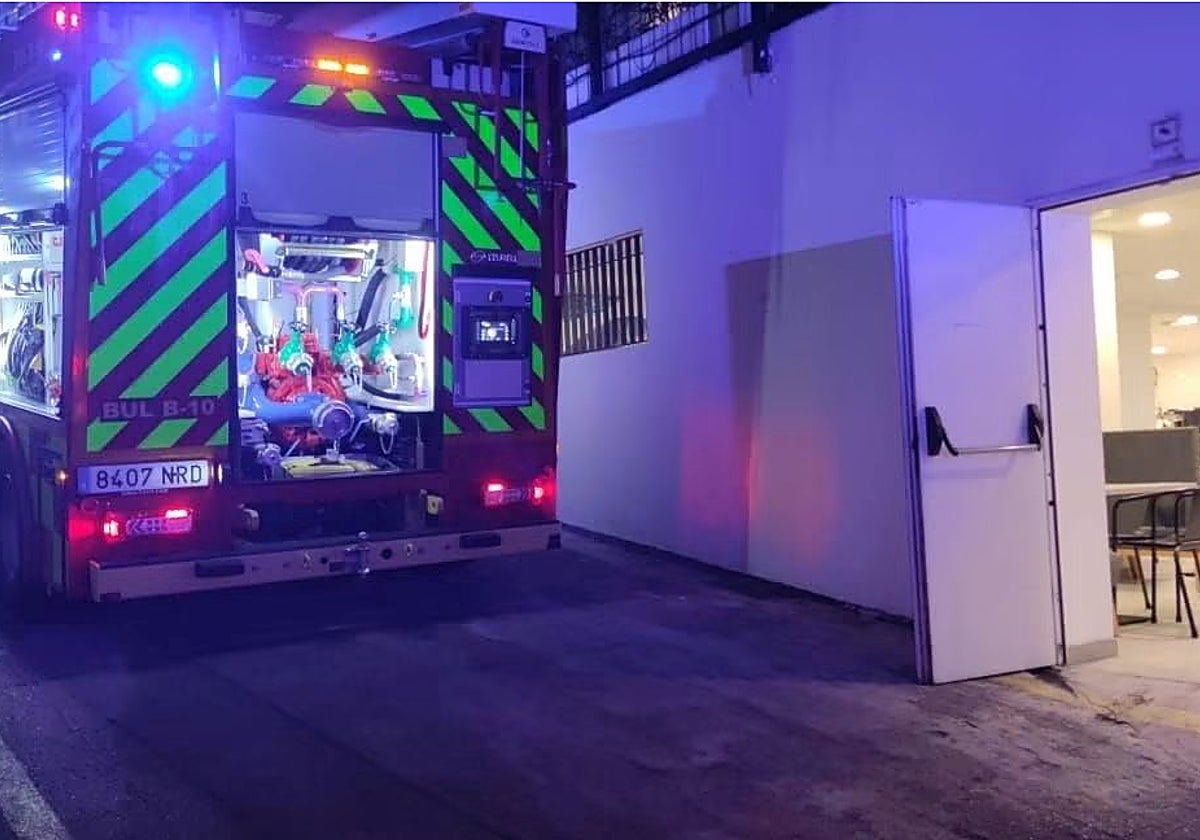 Incendio en un hotel de Benalmádena con más de 200 personas alojadas: «Ha sido un susto gordo»