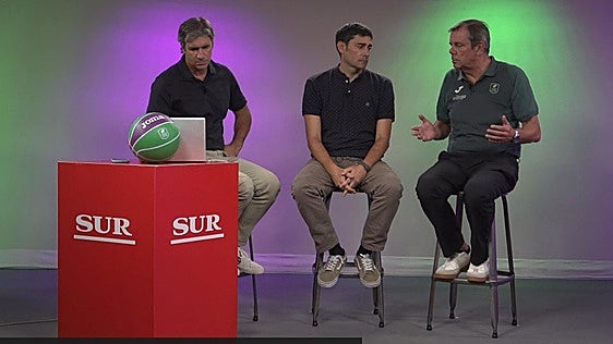 El director deportivo del Unicaja, Juanma Rodríguez, en la tertulia de baloncesto de SUR