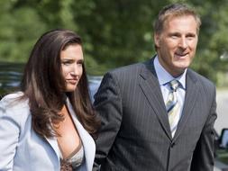 El ministro de Asuntos Exteriores canadiense, Maxime Bernier, junto a su última pareja. /AP