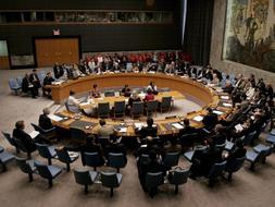 Imagen facilitada por las Naciones Unidas que muestra la reunión Consejo de Seguridad para abordar los enfrentamientos entre Rusia y Georgia en Osetia del Sur. /EFE