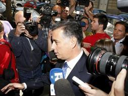 El ex consejero de Deportes de la Comunidad de Madrid, Alberto López Viejo, es uno de los imputados por el TSJM. / Efe