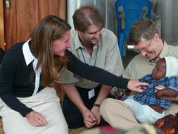 Bill Gates donará casi 30 millones de euros para combatir la mortalidad infantil