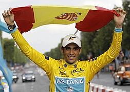 El 'caso solomillo' ensombrece el año de Contador