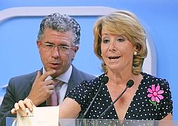 Esperanza Aguirre cobra 5.825 euros netos mensuales