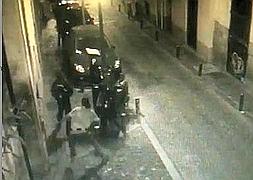 Las imágenes del asalto a la casa de Esperanza Aguirre