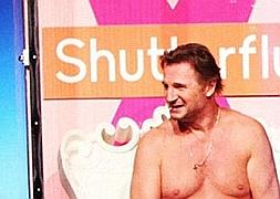 Liam Neeson, desnudo para apoyar la lucha contra el cáncer. / Vídeo: YouTube