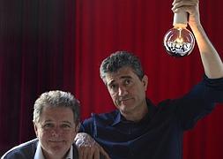 Juan Luis Cano y Guillermo Fesser juntos pero no revueltos esta Navidad./ Foto: Yang | Vídeo: Ó. Chamorro