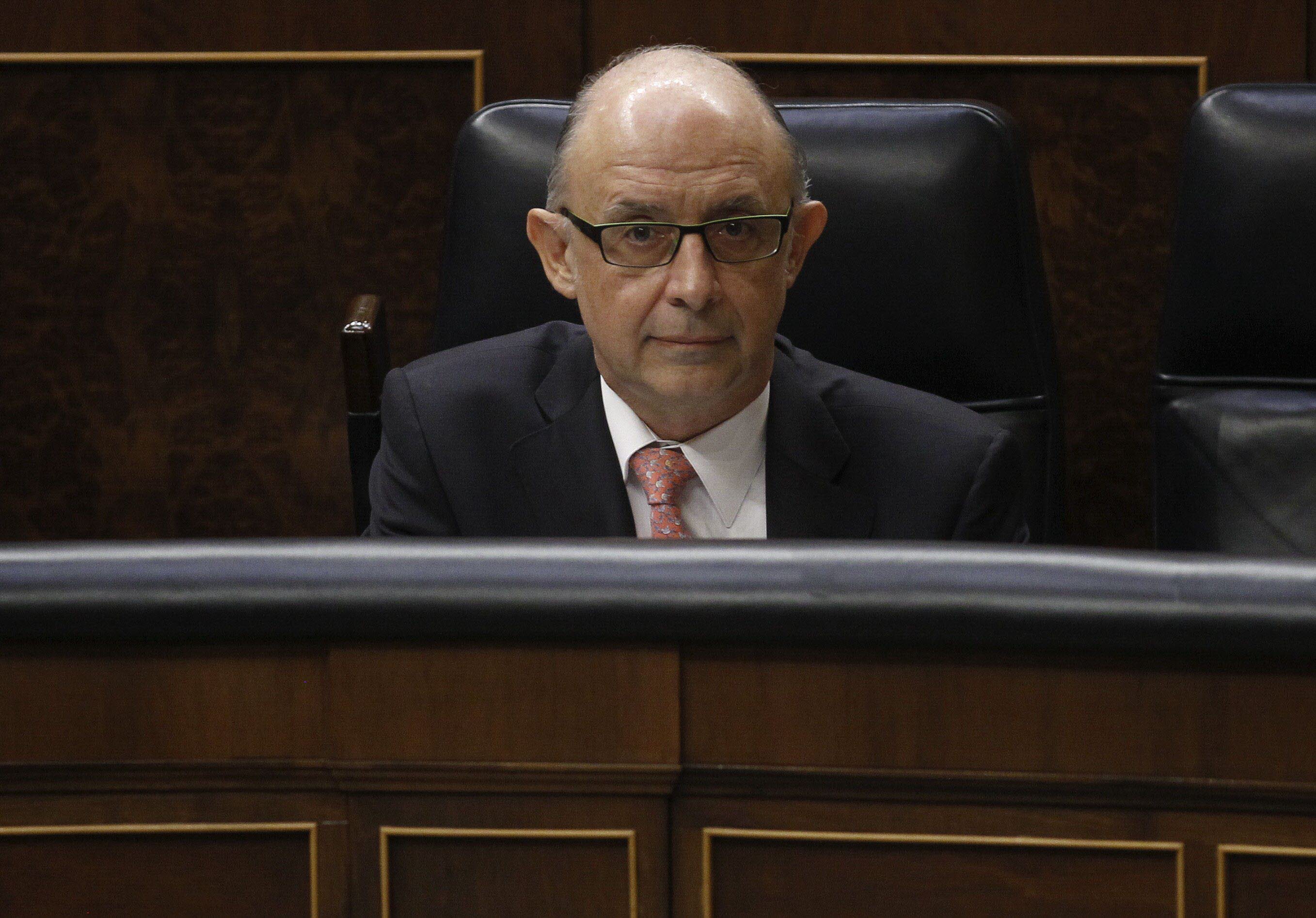 El ministro de Hacienda, Cristóbal Montoro, en el Congreso. 