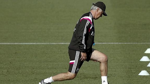 Ancelotti, durante un entrenamiento. 