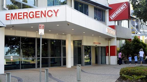 Acceso a la sala de Urgencias del Hospital de Cairns (Australia). 