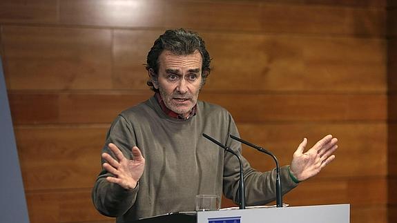 Fernando Simón comparece en Moncloa para avisar de la repatriación de una posible infectada 