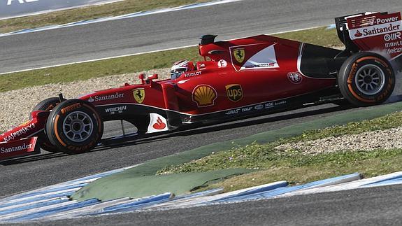 Jerez despide los test con Räikkönen al frente