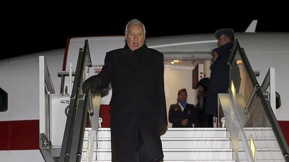 Margallo, a su llegada a Kiev 