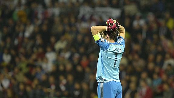 Iker Casillas, en un partido de la selección. 