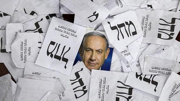  Papeletas de voto al Likud