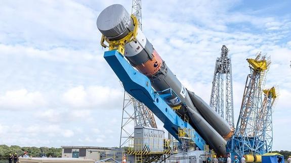 Preparativos del lanzamiento de los satélites 