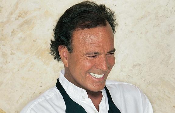 Julio Iglesias. 