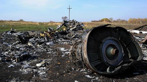 Fragmentos del MH17 de Malaysia Airlines. 