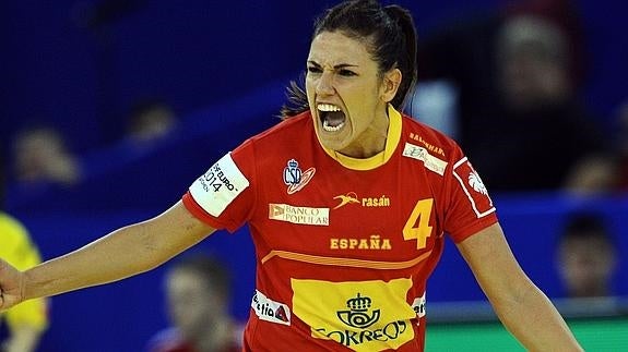 Carmen Martín, jugadora de la selección española de balonmano. 