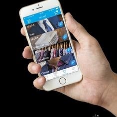 El usuario puede elegir dónde y cuándo entrega y recibe su ropa.