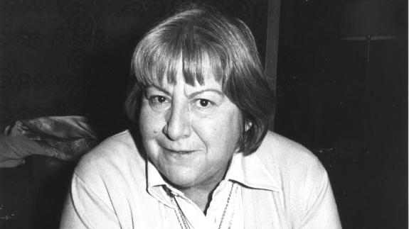 La escritora y poetisa, Gloria Fuertes.