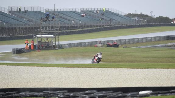 La lluvia, protagonista en Phillip Island. 