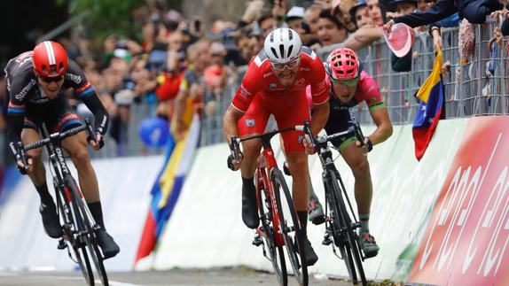 Nizzolo, Arndt y Modolo, en el pasado Giro. 