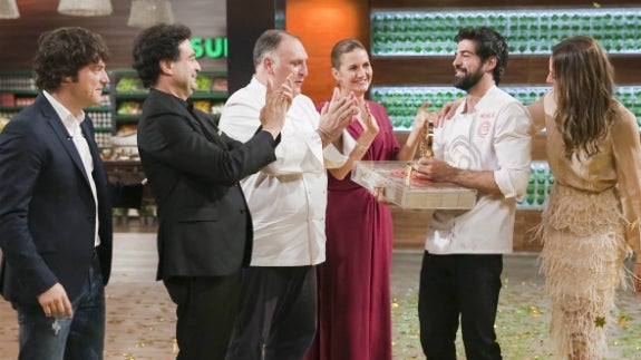 Miguel Ángel Muñoz ganó la primera edición de 'MasterChef Celebrity'.