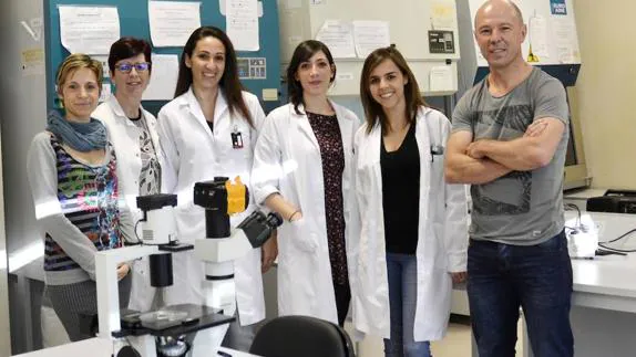 En la imagen, el equipo investigador de la Universidad de Granada. 