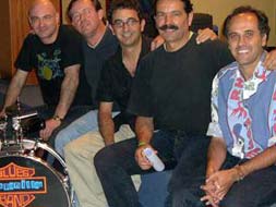 Antonio Escámez (primero por la izquierda) junto a los mimebros de su banda, la Campanillas Blues Band