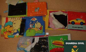 Imagen de los libros para niños con la droga oculta